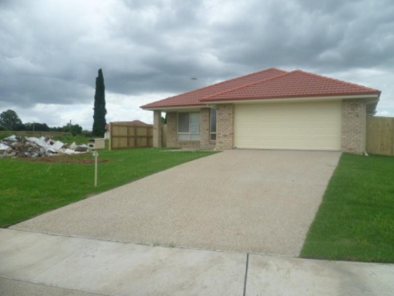 19 Parkview Place, Laidley QLD 4341