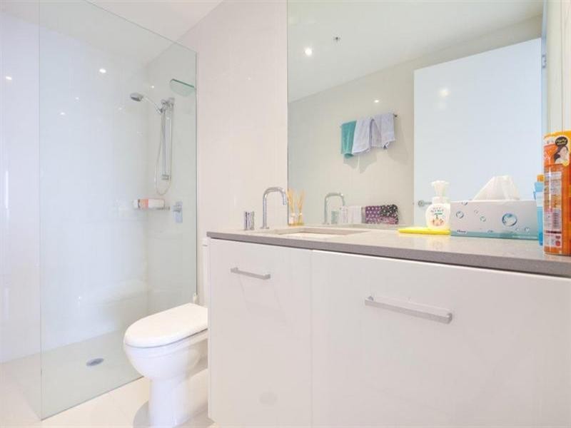 2365/9 Circle On Cavill. 9 Ferny Avenue, Surfers Paradise QLD 4217