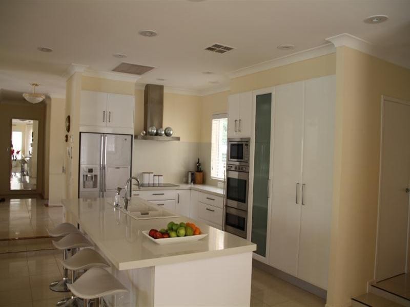 1104 Beechwood Drive, Hope Island QLD 4212