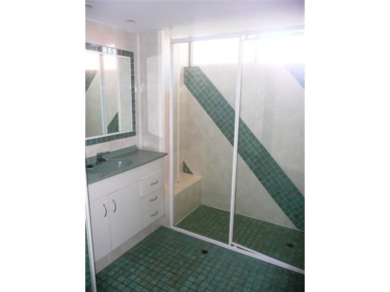 7/3 Old Burleigh Road, Surfers Paradise QLD 4217