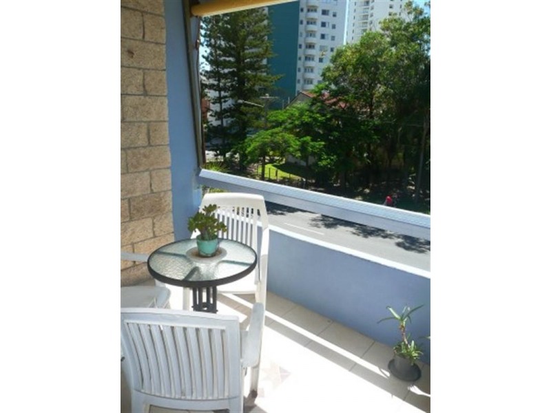 7/3 Old Burleigh Road, Surfers Paradise QLD 4217