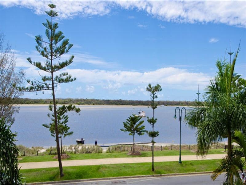 2 446 Marine Parade, Biggera Waters QLD 4216