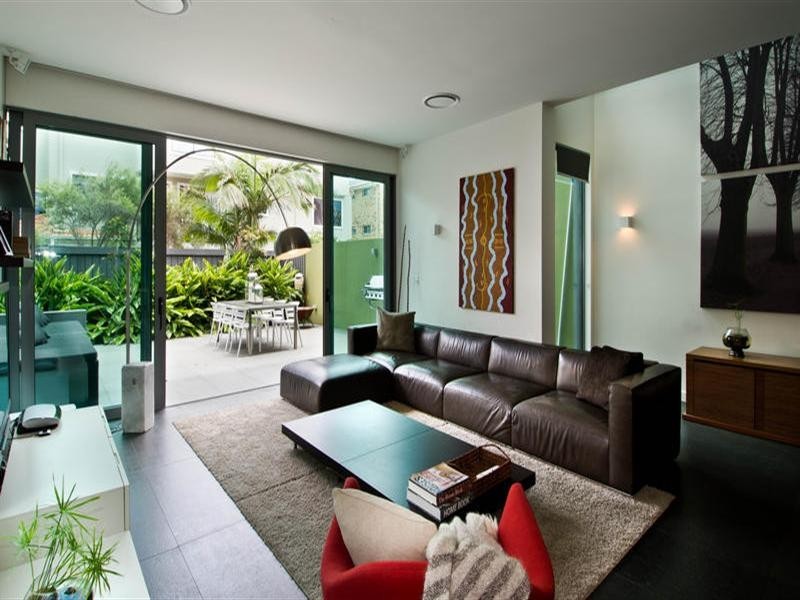 2 446 Marine Parade, Biggera Waters QLD 4216