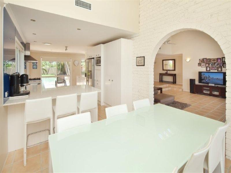 82 Admiralty Drive, Surfers Paradise QLD 4217