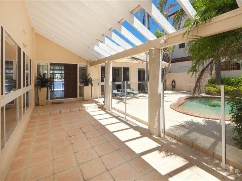 82 Admiralty Drive, Surfers Paradise QLD 4217