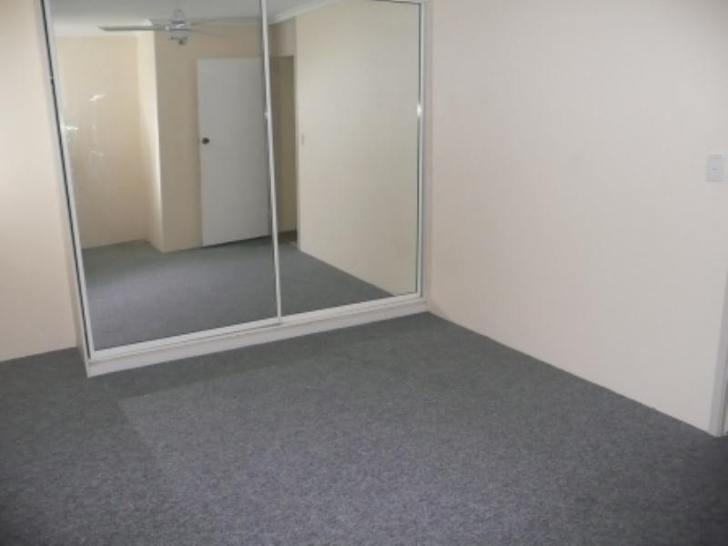 3-34 Monaco Street, Surfers Paradise QLD 4217