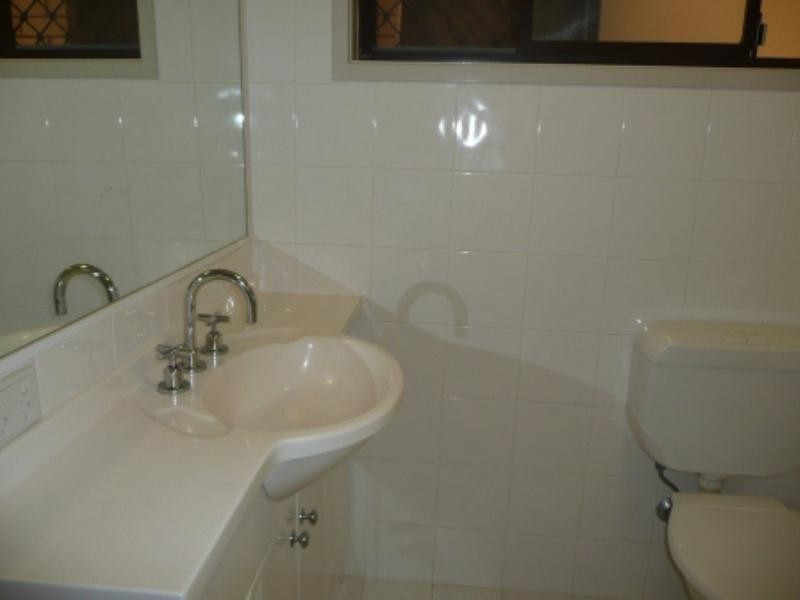 3-34 Monaco Street, Surfers Paradise QLD 4217