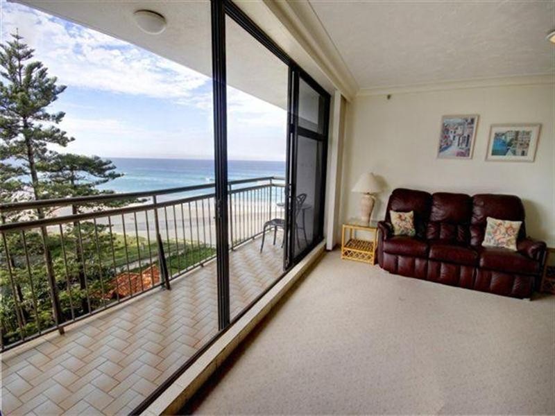 4 Old Burleigh Road, Surfers Paradise QLD 4217