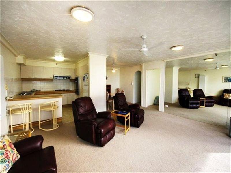 4 Old Burleigh Road, Surfers Paradise QLD 4217