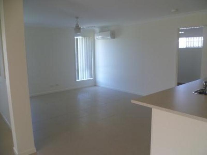 6 Randall Street, Laidley QLD 4341