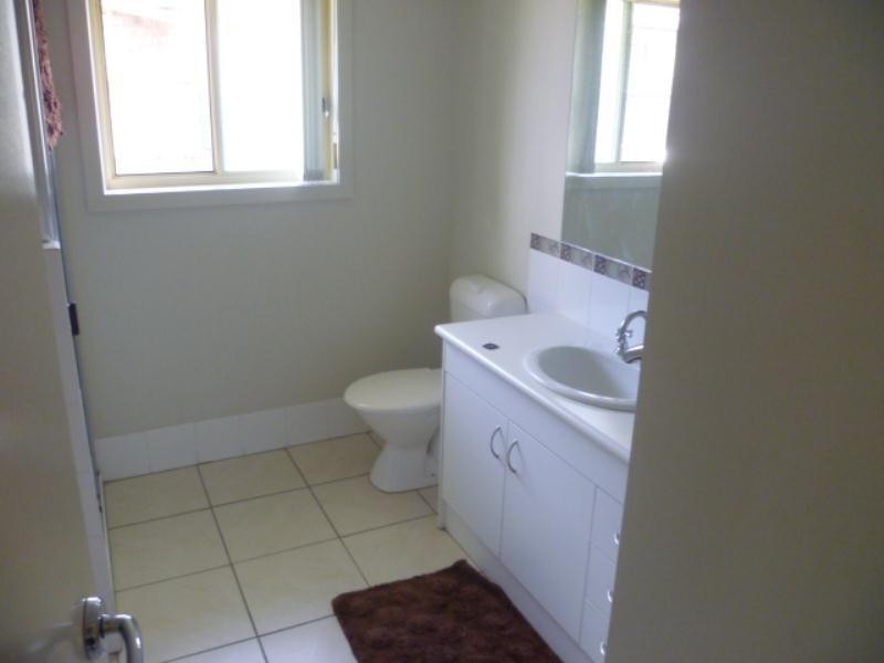 4 Silver Gull Street, Coomera QLD 4209