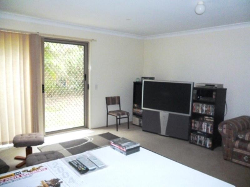 10 Coleridge, Nerang QLD 4211