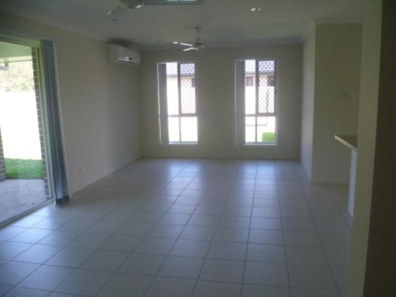 31 Grice Crescent, Ningi QLD 4511