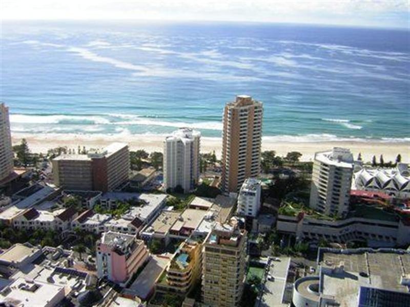 2422-9 Ferny Avenue, Surfers Paradise QLD 4217