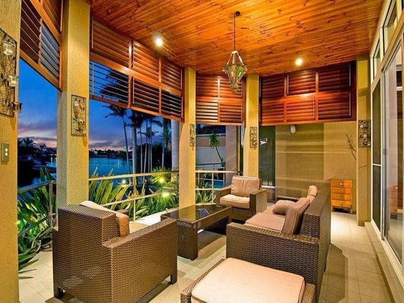 2 Marseille Court, Sorrento QLD 4217