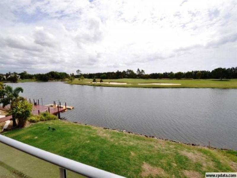 18 Nicklaus Court, Merrimac QLD 4226