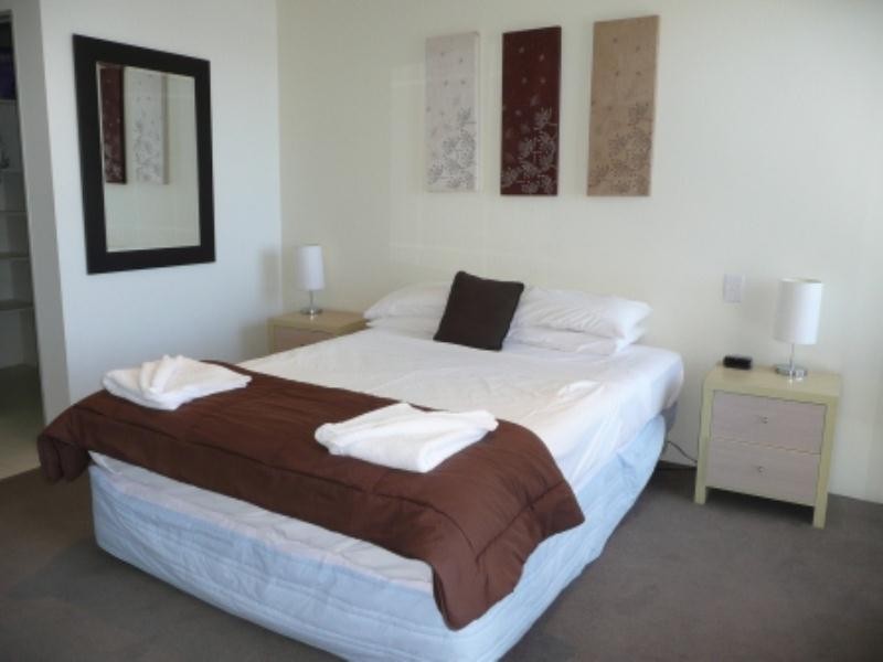 3002-4 Wahroonga Place, Surfers Paradise QLD 4217