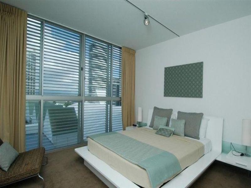 Broadbeach QLD 4218