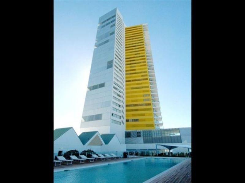 Broadbeach QLD 4218