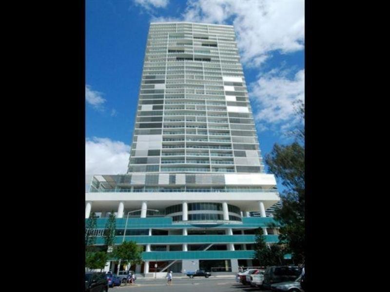 Broadbeach QLD 4218