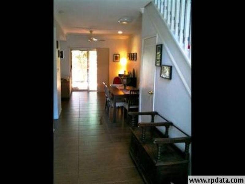 60 Caseys Road, Hope Island QLD 4212