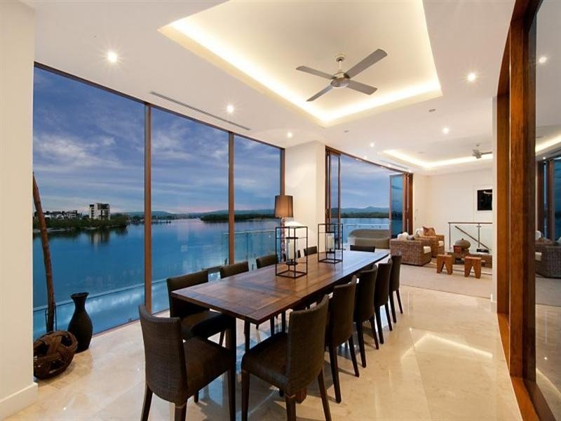 50 Knightsbridge Parade West, Sovereign Islands QLD 4216