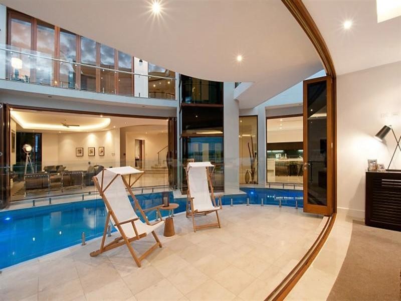50 Knightsbridge Parade West, Sovereign Islands QLD 4216