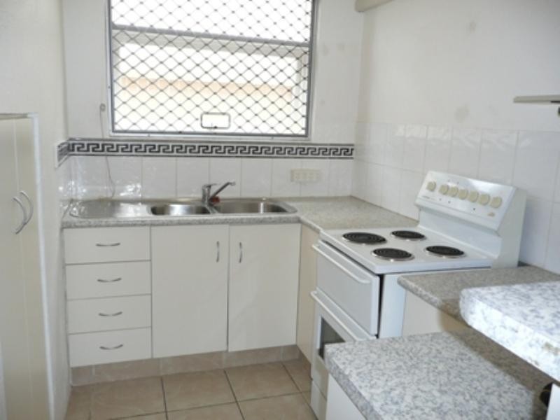 2/14 Paradise Island, Surfers Paradise QLD 4217