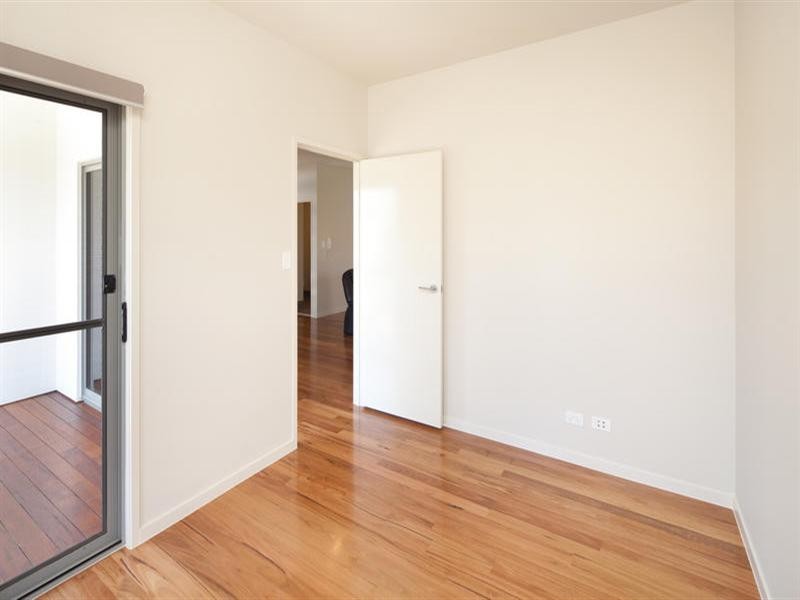 11 Kate Street, Southport QLD 4215