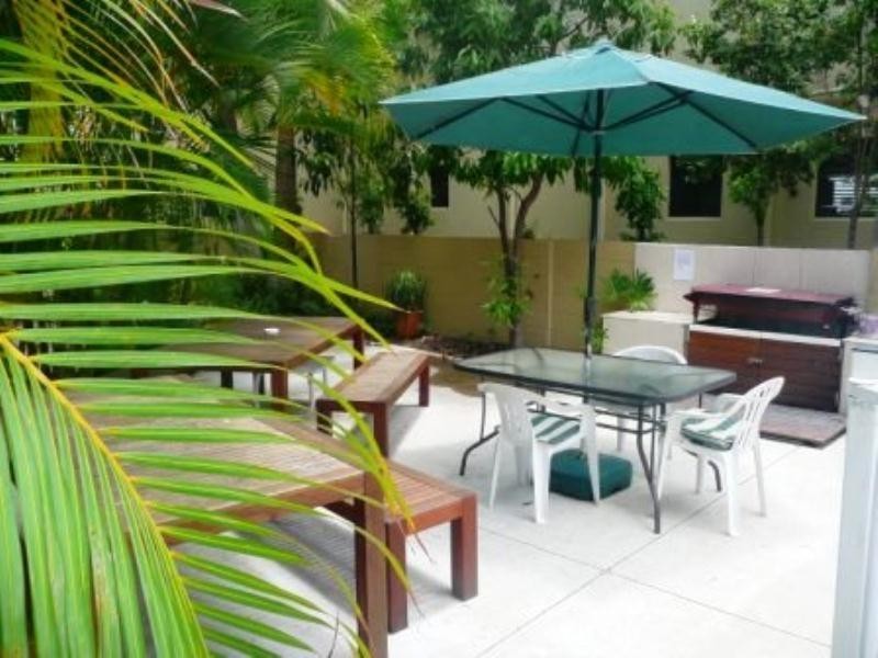 14/45 Watson Esplanade, Surfers Paradise QLD 4217
