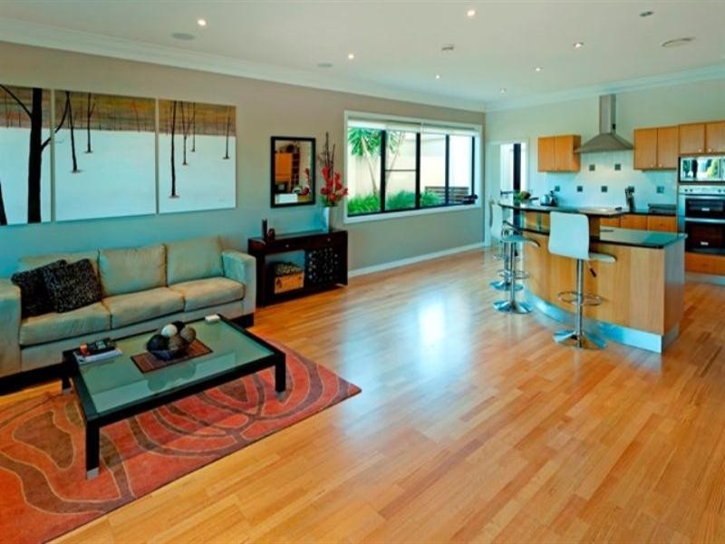 1657 Riverdale Drive, Hope Island QLD 4212