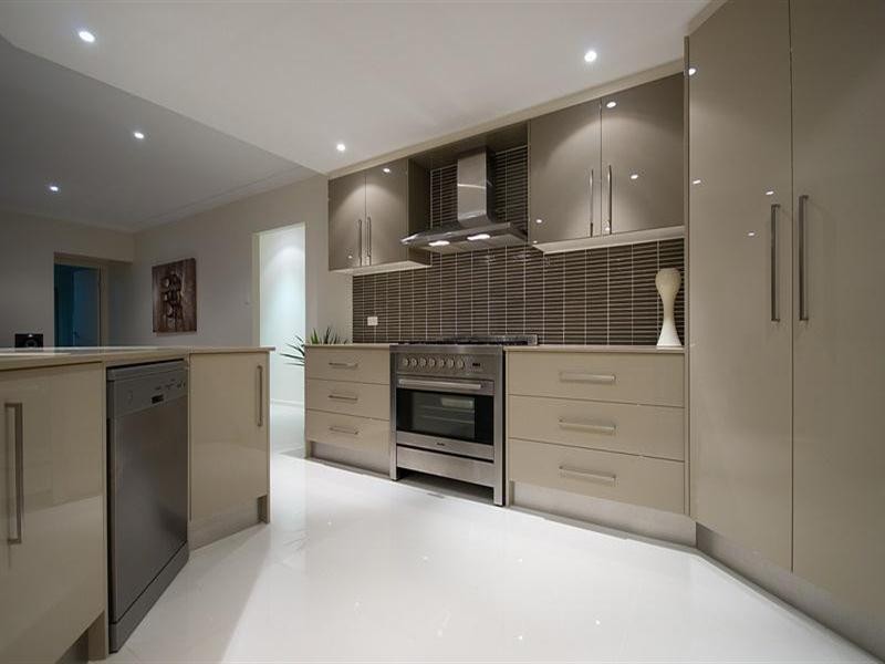 29 Rhodium Drive, Hope Island QLD 4212