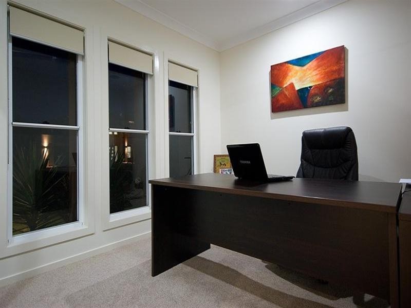 29 Rhodium Drive, Hope Island QLD 4212