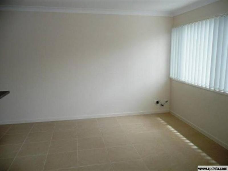 8/3 Benji, Coomera QLD 4209
