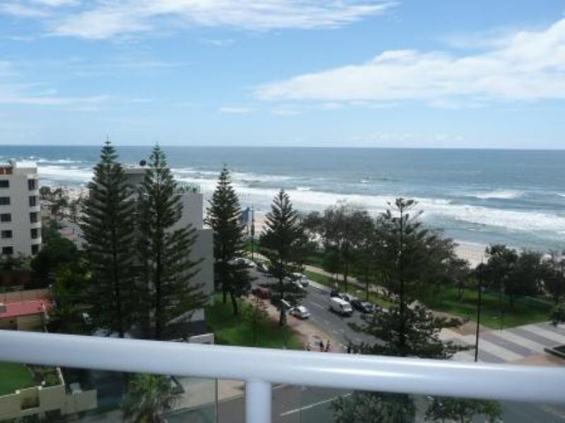 9B-5 Clifford Street, Surfers Paradise QLD 4217