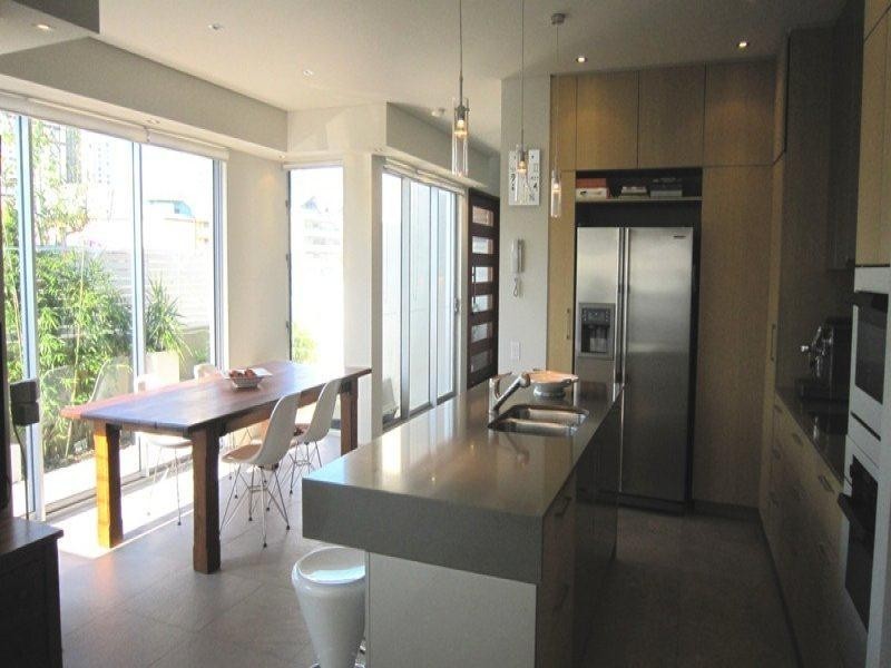 1-12 Oak Street, Surfers Paradise QLD 4217