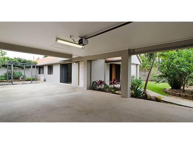 3 Wildwood Court, Surfers Paradise QLD 4217