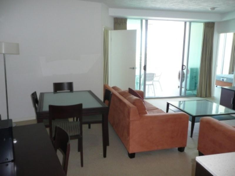 605-18 Fern Street, Surfers Paradise QLD 4217