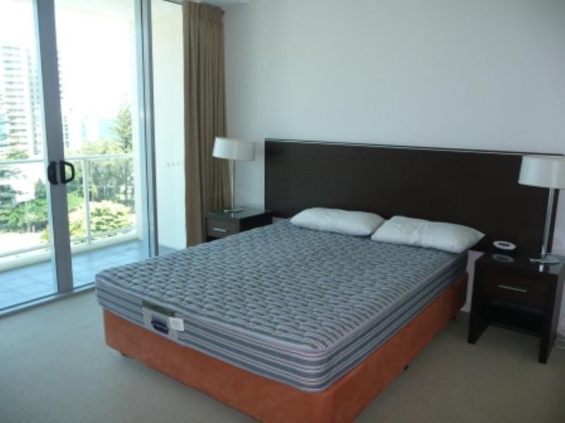 605-18 Fern Street, Surfers Paradise QLD 4217