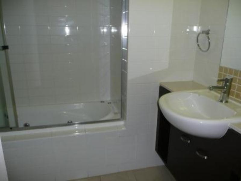 605-18 Fern Street, Surfers Paradise QLD 4217