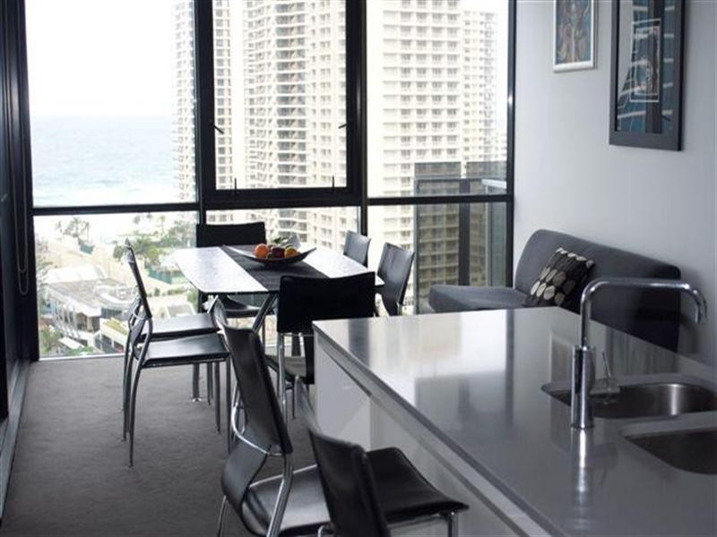 9 Ferny Avenue, Surfers Paradise QLD 4217