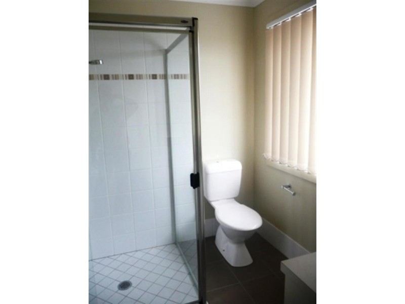 2/13 Bailer Street, Coomera QLD 4209