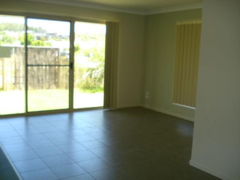 1/2 Duce Court, Upper Coomera QLD 4209