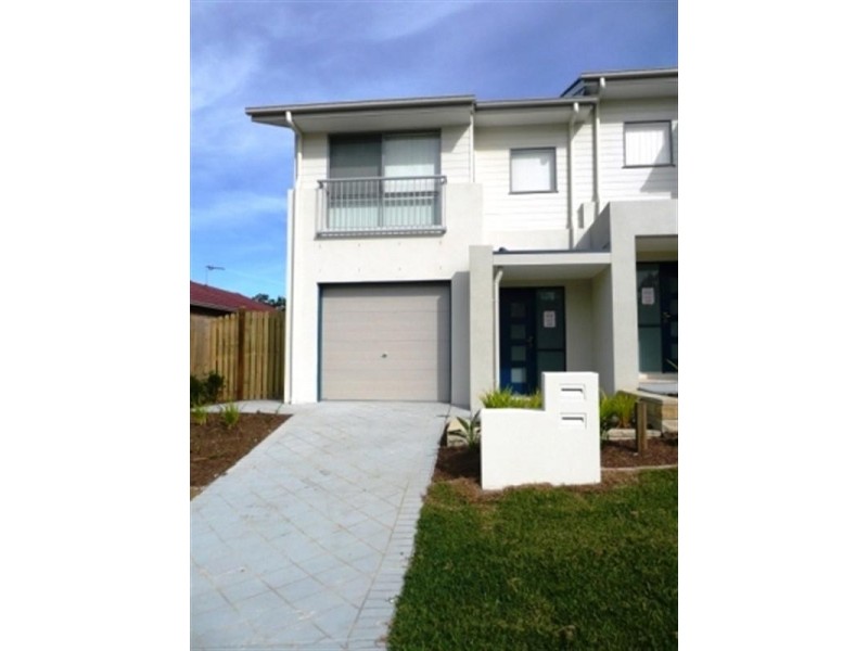 1/11 Pearl Street, Coomera QLD 4209