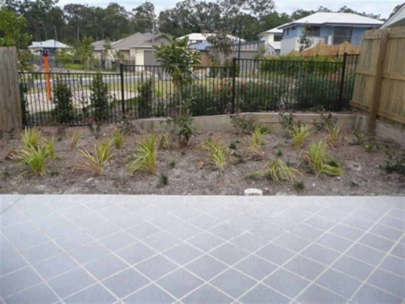 1/11 Pearl Street, Coomera QLD 4209