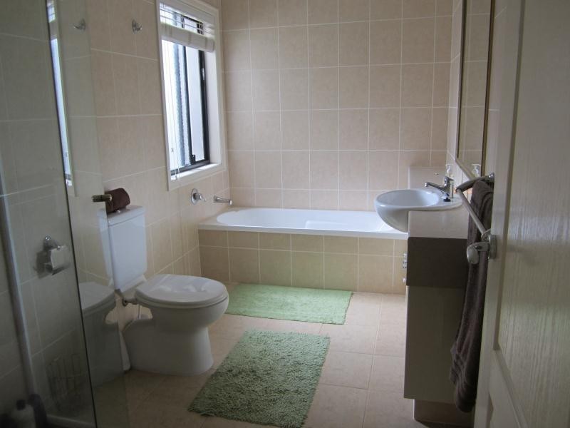 2026 Gracemere Garden Circuit, Hope Island QLD 4212