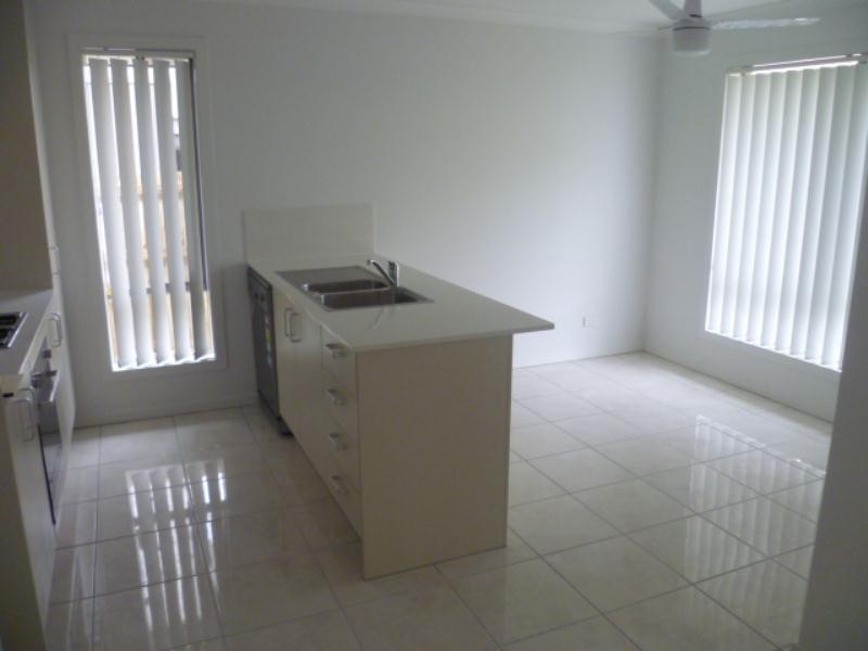 10 Venetian Way, Coomera QLD 4209