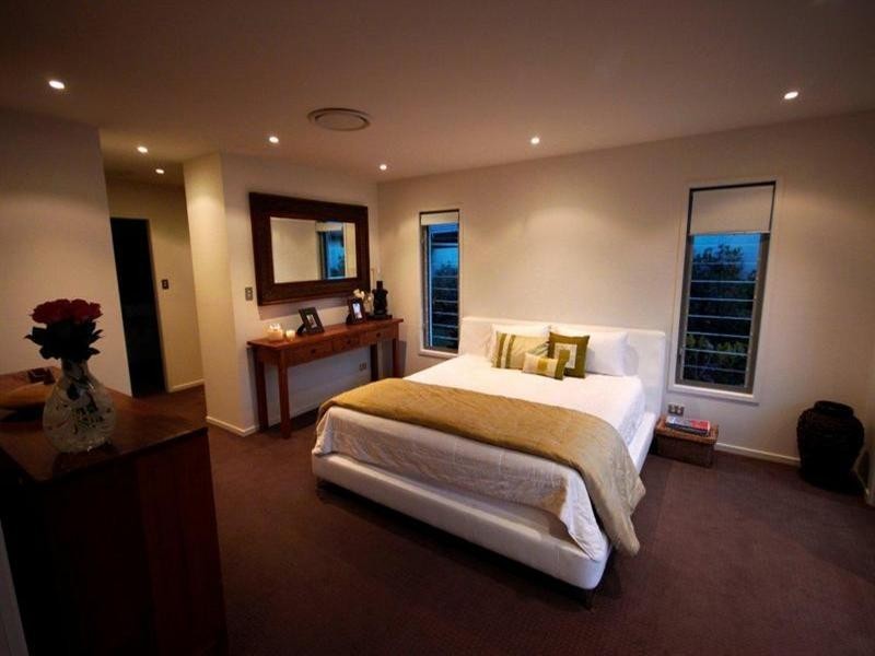 12 Balmoral Avenue, Bundall QLD 4217