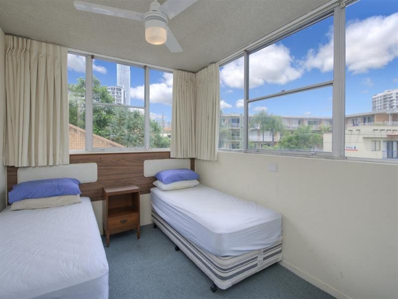 40 Watson Esplanade, Surfers Paradise QLD 4217