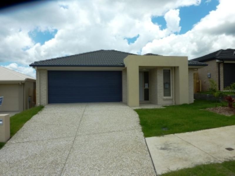 27 Dandenong Avenue, Redbank Plains QLD 4301